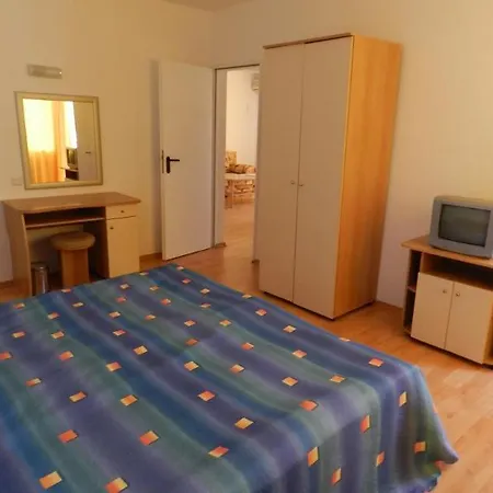 Sun Village Complex 4* Sluneční pobřeží