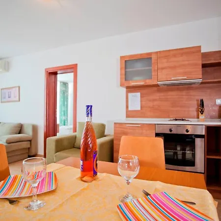 Sun Village Complex Aparthotel