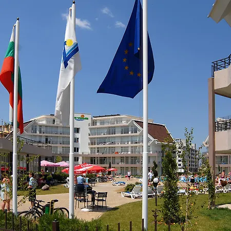 Sun Village Complex Aparthotel Sluneční pobřeží