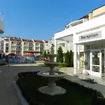 Sun Village Complex Aparthotel Sluneční pobřeží