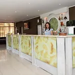 Sun Village Complex Aparthotel 4*