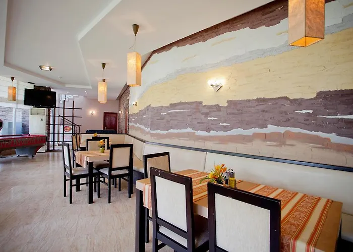 Aparthotel Sun Village Complex 4*